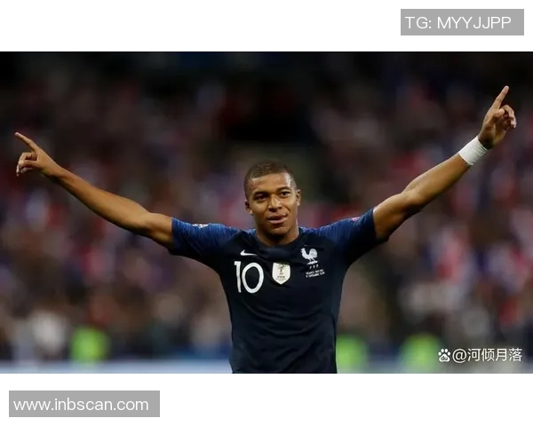 探讨足球明星的忠诚度谁是最专一的球员之王